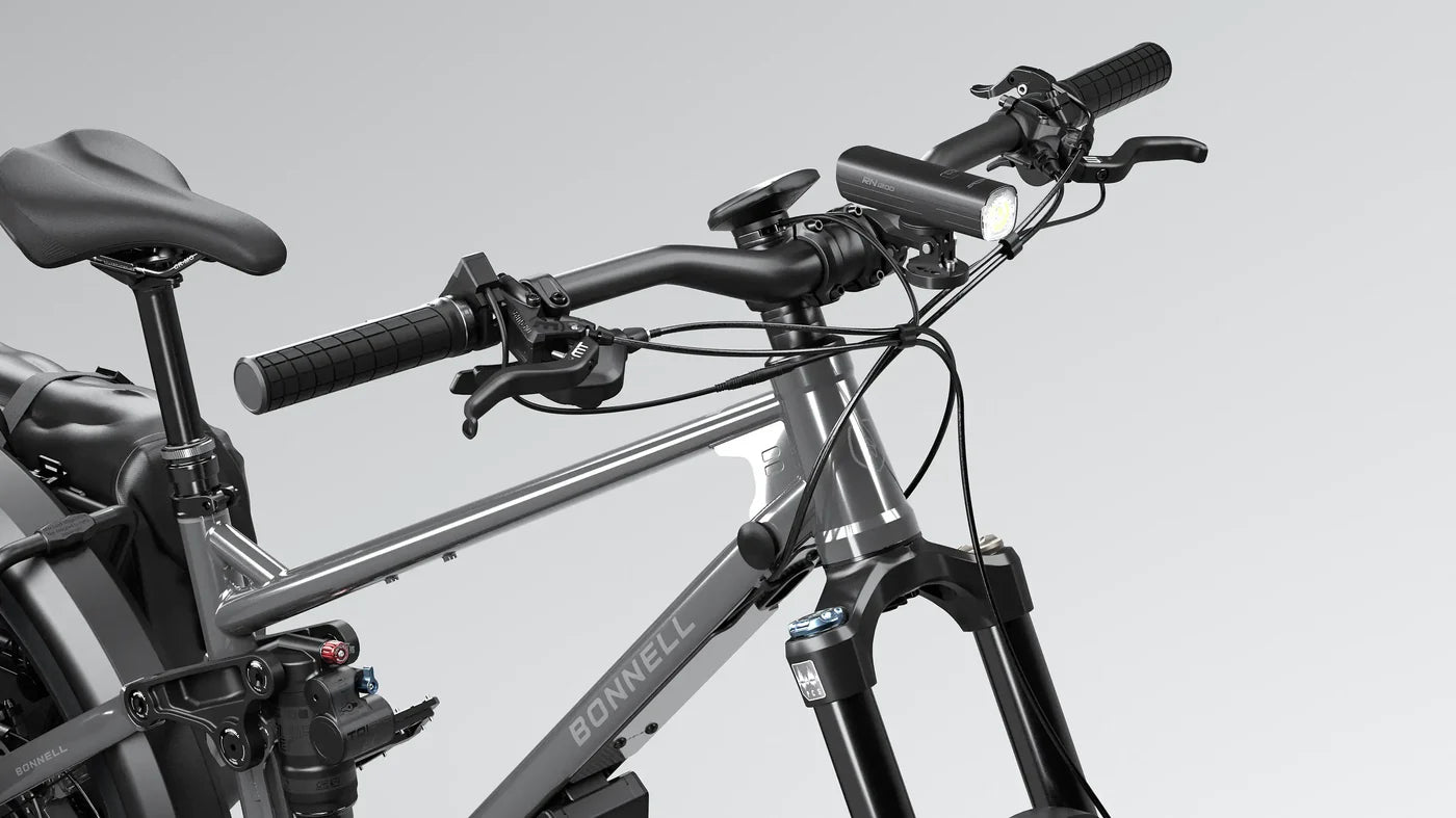 Bonnell 775 AM Touring